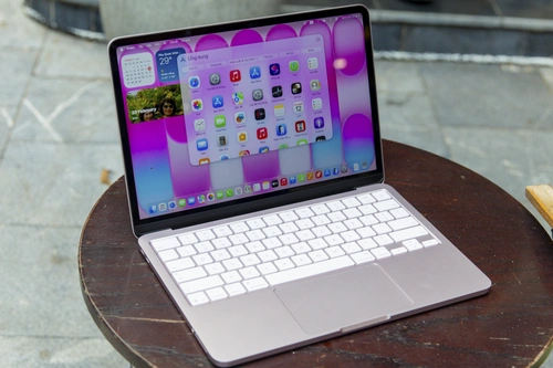 Đây là câu trả lời của Dell cho MacBook Neo