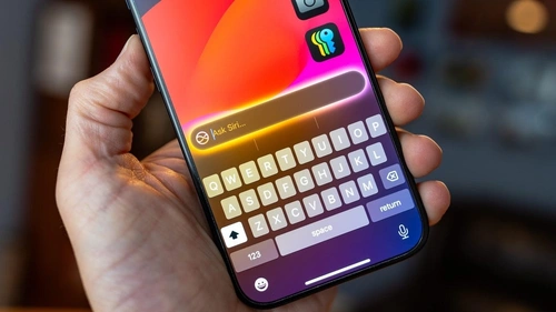 Apple đứng trước áp lực tìm động lực tăng trưởng mới khi cuộc đua AI ngày càng nóng. Ảnh: