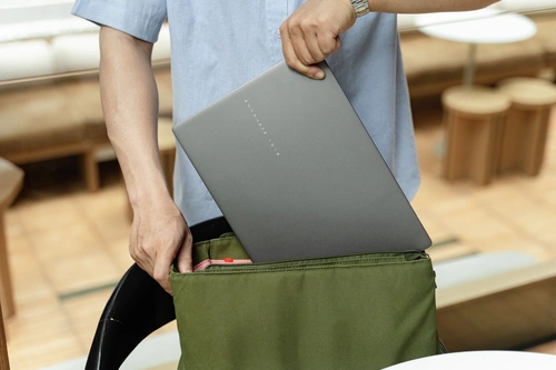 Laptop tăng giá ảnh 3