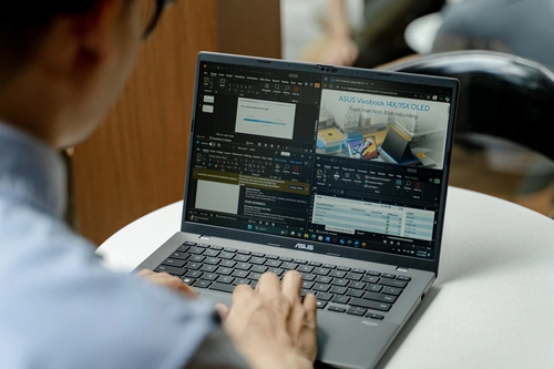 Laptop hiện đại cần được trang bị NPU để chạy tác vụ AI. Sinh viên cũng nên tính chi phí bản quyền cho các dịch vụ này vào khoản đầu tư của mình.