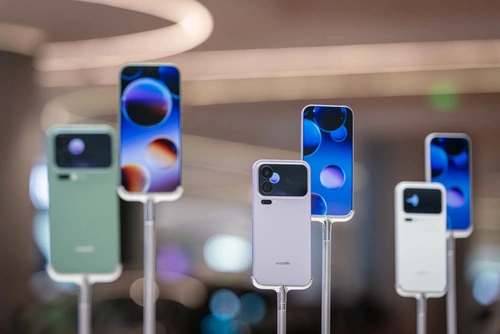 Xiaomi không còn tập trung vào phân khúc smartphone giá rẻ. Ảnh: .